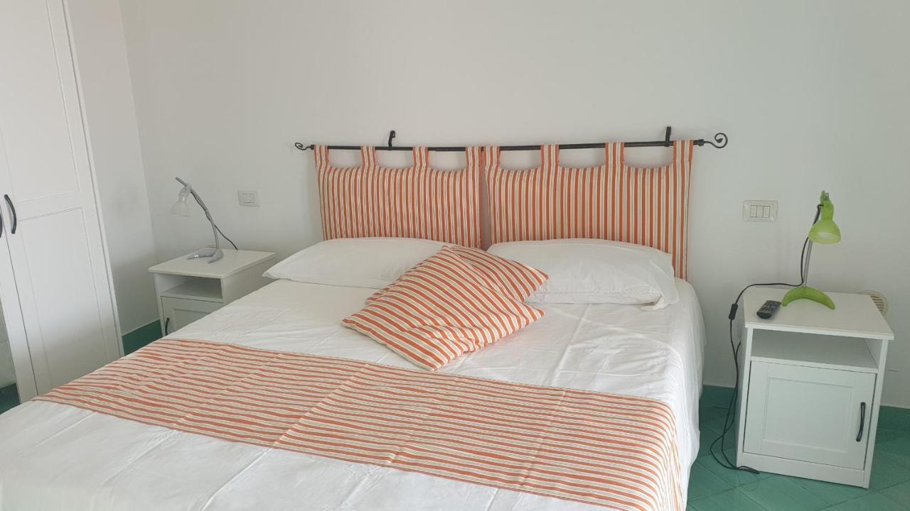 Vila Casa Gabriella - Amalfi Coast - Free Parking - Full Sea View Vietri Exteriér fotografie