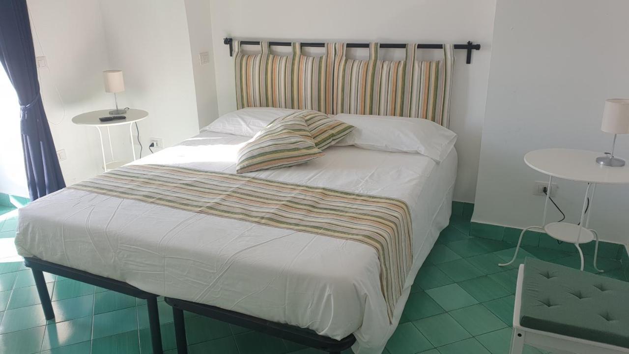 Vila Casa Gabriella - Amalfi Coast - Free Parking - Full Sea View Vietri Exteriér fotografie